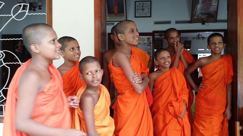 buddhista szerzetes